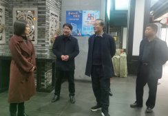 柯橋區副區長周艷一行調研華通醫藥